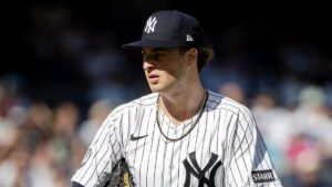Khuyến mãi Fanatics Sportsbook: Thắng 350 đô khi đặt cược 20 đô vào Red Sox vs. Yankees