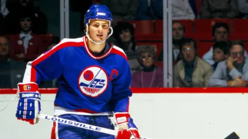 Lịch sử đội NHL trở nên phức tạp hơn sau khi hợp nhất hai đội Winnipeg Jets
