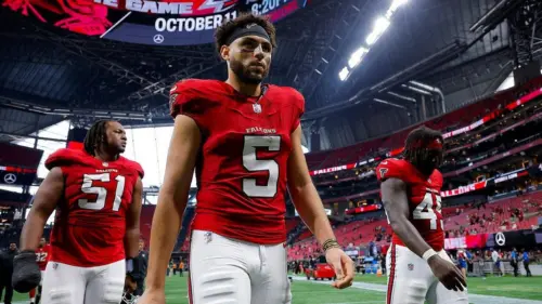 Cầu thủ NFL Drake London đối đầu với người hâm mộ sau trận thua đậm của Falcons