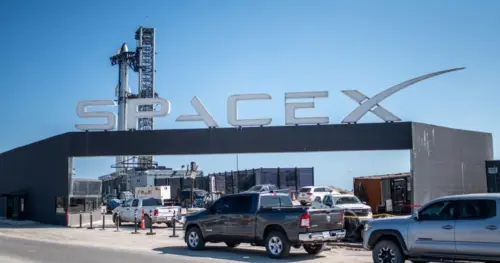 Tòa án Liên bang Cho Phép SpaceX và Chính phủ Tiếp tục Trao đổi Đất đai tại Texas