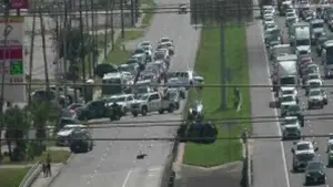 Cầu đường Houston bị ùn tắc do nhiều vụ va chạm giao thông