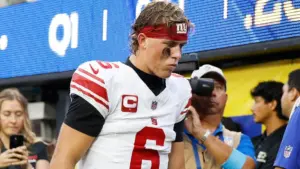 Báo cáo: Jaxson Dart của Giants muốn quay lại sân dù bị chấn thương đầu gối