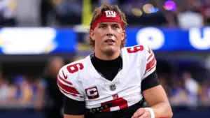 Chấn thương đầu gối của Jaxson Dart làm lu mờ chiến thắng của Rams trước Giants