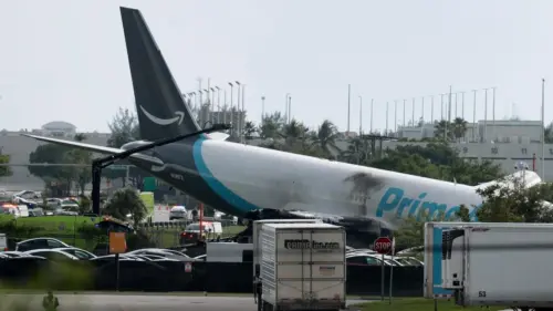 Phi cơ hàng hóa Amazon gặp nạn tại Miami: 5 người chết, 5 bị thương