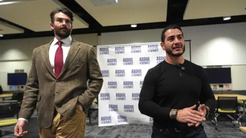 Ông Abdul El-Sayed né tránh câu hỏi về mối liên hệ với Hasan Piker