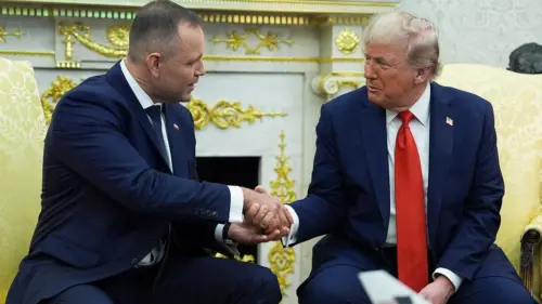 Ba Lan đề xuất căn cứ quân sự ‘Fort Trump’ trước nguy cơ Nga xâm nhập không phận