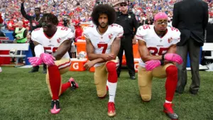 Mike Florio cho rằng đội New York Giants nên xem xét thay thế Jaxson Dart bằng Colin Kaepernick