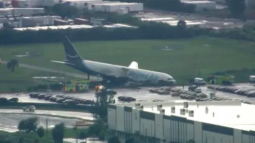 NTSB tiết lộ phi hành đoàn sống sót sau tai nạn máy bay Amazon ở Miami, chia sẻ chi tiết về nạn nhân