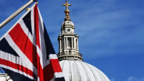 Giám mục Robert Barron chỉ trích Nhà thờ St. Paul ở Anh vì hợp tác với câu lạc bộ đêm
