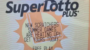 Vé số SuperLotto Plus trị giá $41.000 được bán tại một cửa hàng 7-Eleven ở California