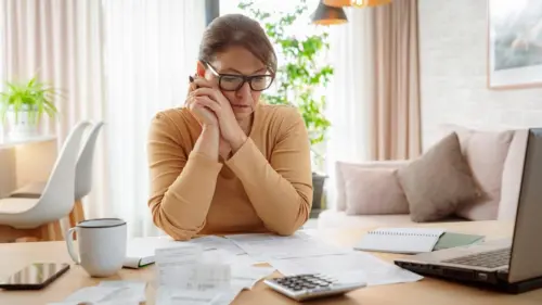 Quên “phần công bằng” thuế: Đây là 5 cách giới chính trị muốn bạn nộp thêm
