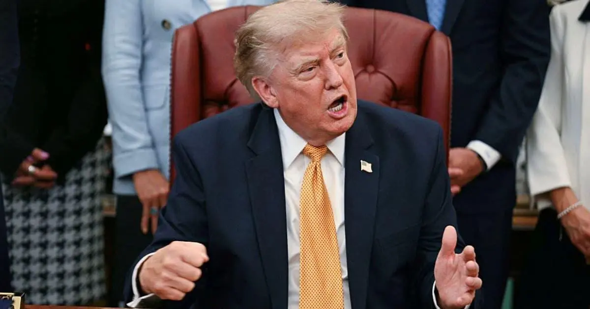 Phán quyết của tòa án tạm thời chặn lệnh cấm truyền thông của Tổng Thống Trump