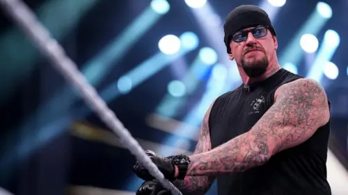Nữ đô vật WWE Nattie chia sẻ về phong cách làm việc của The Undertaker tại AAA