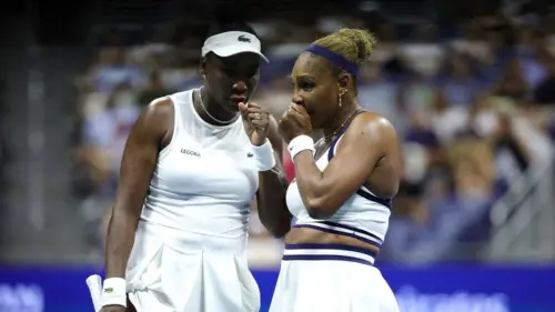 Chị em nhà Williams thua trận đau lòng tại US Open