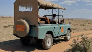 Xe điện giúp bảo tồn động vật hoang dã ở Kenya
