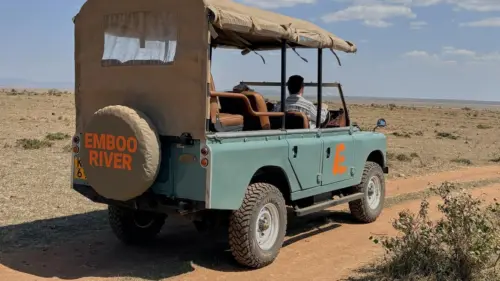 Xe điện giúp bảo tồn động vật hoang dã ở Kenya