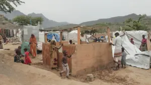 Cuộc tấn công của Houthi làm tăng giá dầu, người dân Yemen chịu thiệt hại nặng nề