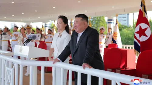 Bắc Hàn Tuyên Bố Đưa Vào Hoạt Động Khu Trục Hạm Thứ Hai Trong Bối Cảnh Hoa Kỳ, Hàn Quốc và Nhật Bản Bắt Đầu Diễn Tập Quân Sự