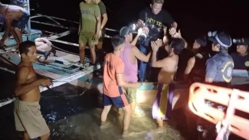 Cháy Phà Ở Philippines: Hàng Chục Người Mất Tích, Ít Nhất 5 Thiệt Mạng