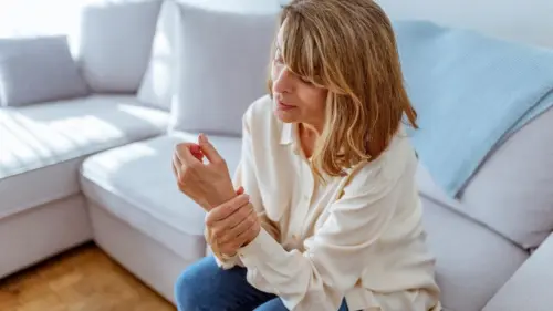 Các loại thuốc loãng xương phổ biến có thể giảm nguy cơ mắc bệnh Alzheimer