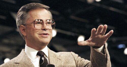 Mục sư Truyền giáo Jim Bakker, 86 tuổi, qua đời
