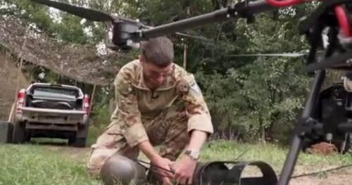 Bên trong ‘Vùng Tử Địa’ Ukraine, nơi binh sĩ đối mặt với bầy drone sát thủ trong kỷ nguyên chiến tranh mới