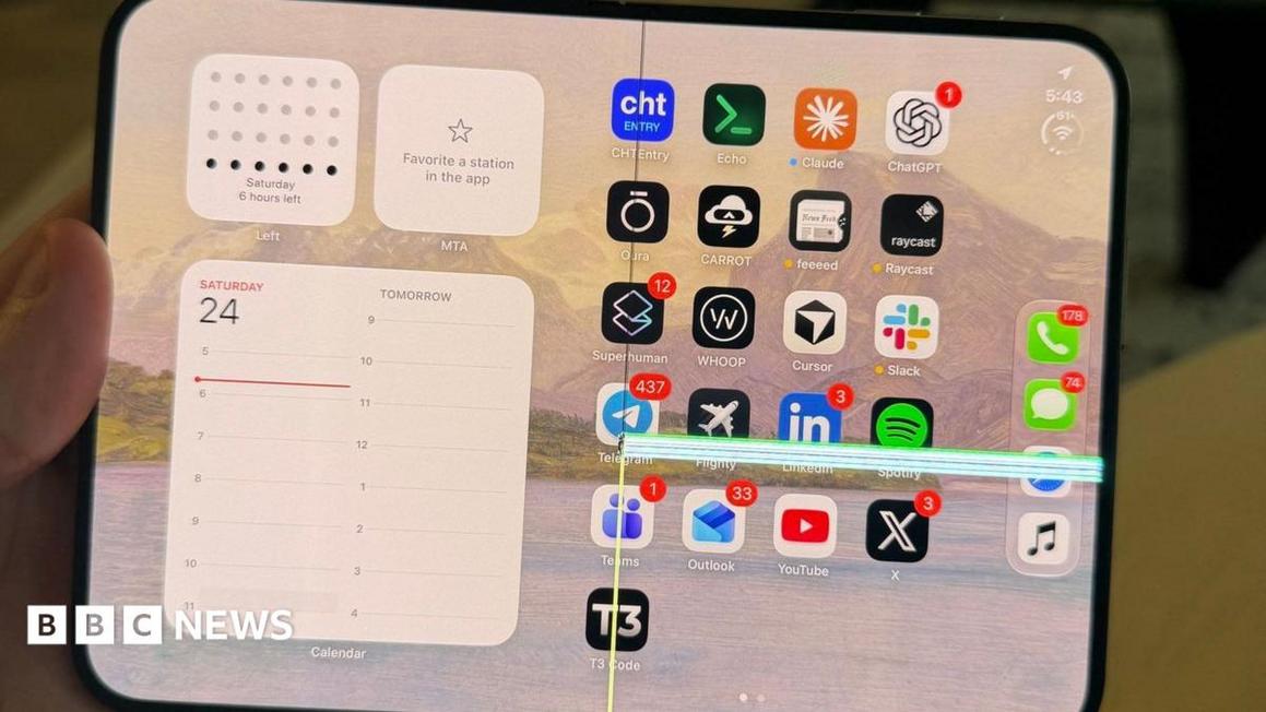 Apple Sẽ Thay Thế Các Máy iPhone Duo Bị Lỗi Màn Hình