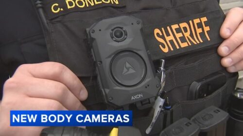 Cảnh sát trưởng Quận Delaware giờ đây được trang bị camera thân và thiết bị phiên dịch thời gian thực