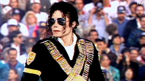 Màn trình diễn Super Bowl 1993 của Michael Jackson là chủ đề của phim tài liệu mới trên Hulu