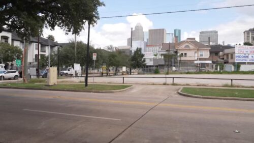 Cư dân Midtown phản đối dự án trạm xăng mới