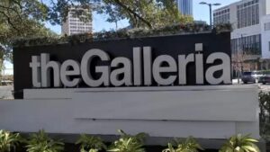 Bắt đầu từ tháng 11, khách hàng mua sắm tại The Galleria Mall sẽ phải trả phí đậu xe