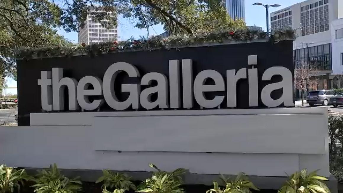 Bắt đầu từ tháng 11, khách hàng mua sắm tại The Galleria Mall sẽ phải trả phí đậu xe