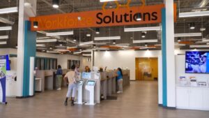 Hội Chợ Việc Làm Giúp Cựu Quân Nhân Khuyết Tật