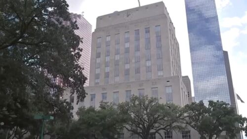 Hội đồng Thành phố Houston hoãn bỏ phiếu cải cách miễn thuế doanh nghiệp