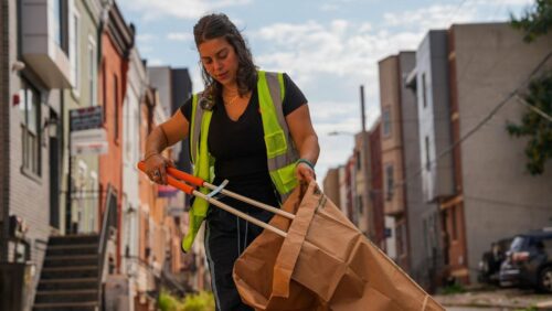 Tình nguyện viên từ Philadelphia, Chicago và Los Angeles tham gia cuộc thi “Clean-off” toàn quốc