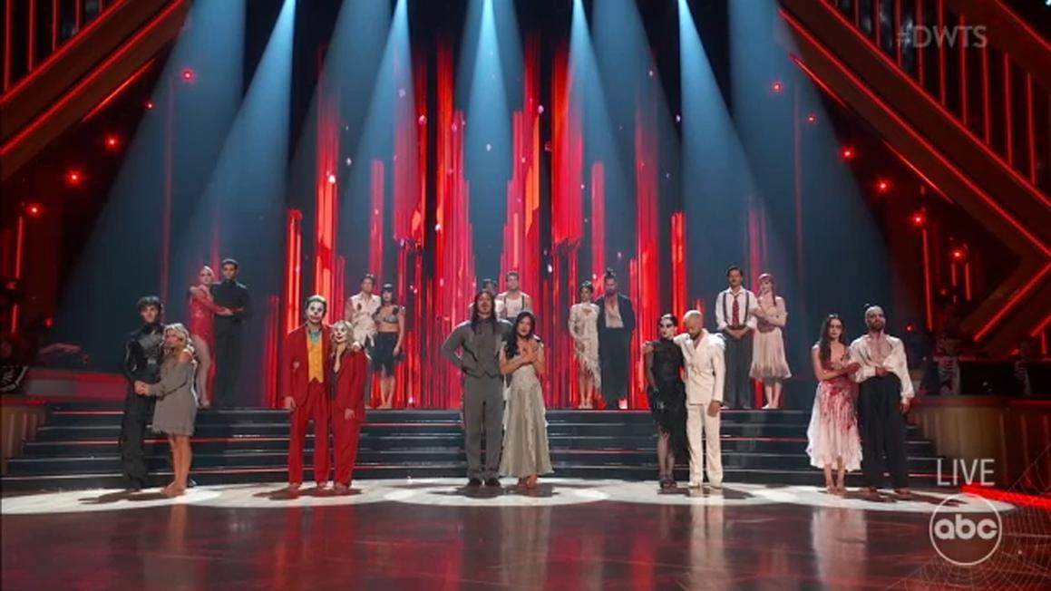 Tin Tức &#8220;Dancing With The Stars&#8221;: Hai Thí Sinh Bị Loại, Một Điểm Tuyệt Đối