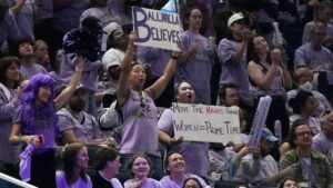 Người hâm mộ Valkyries tức giận vì bị bỏ qua giờ vàng cho trận chung kết WNBA