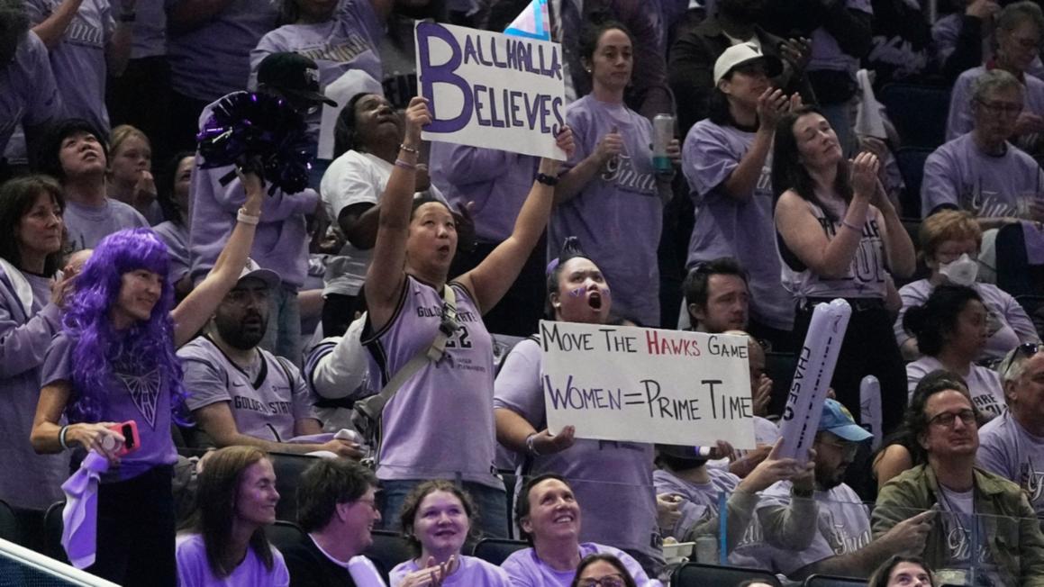 Người hâm mộ Valkyries tức giận vì bị bỏ qua giờ vàng cho trận chung kết WNBA
