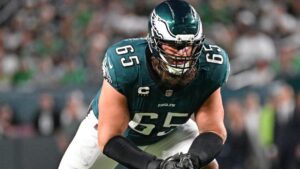 10 điều cần biết về sự nghiệp đáng nhớ của Lane Johnson