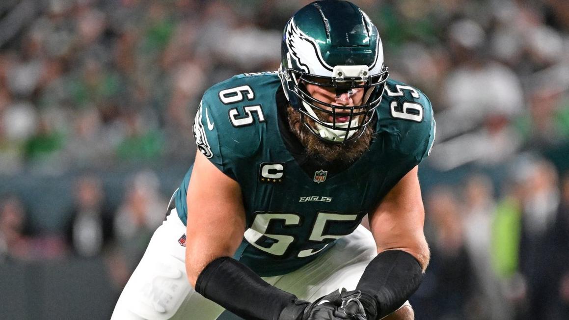 10 điều cần biết về sự nghiệp đáng nhớ của Lane Johnson