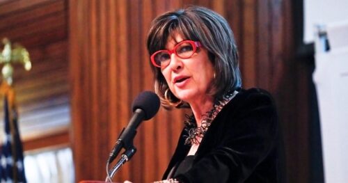 Nhà báo kỳ cựu Christiane Amanpour rời CNN sau 43 năm gắn bó