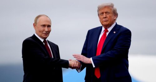 Trump hy vọng dùng lời lẽ khéo léo thuyết phục Putin đàm phán về Ukraine, các chuyên gia nói