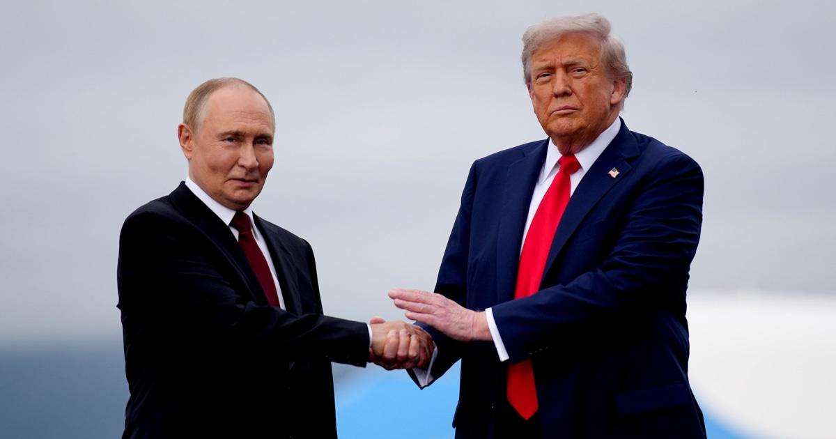 Trump hy vọng dùng lời lẽ khéo léo thuyết phục Putin đàm phán về Ukraine, các chuyên gia nói