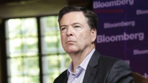 Cựu Giám đốc FBI James Comey bị chính quyền Trump truy tố lần thứ ba