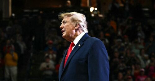 Tổng Thống Trump chỉ trích Dân biểu Ilhan Omar và ứng viên Thượng Viện Abdul El-Sayed tại Ohio
