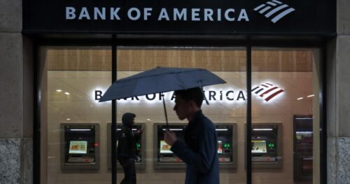 Ngân Hàng Bank of America Bị Phạt 1.2 Tỷ Đô Vì Vi Phạm Luật Chống Rửa Tiền