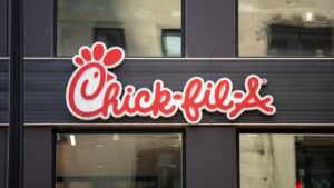 CEO Chick-fil-A lên tiếng về lập trường của công ty đối với quyền LGBTQ+