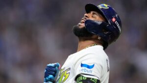 Tampa Bay Rays Tiến Vào World Series, Đối Đầu Với Milwaukee Brewers