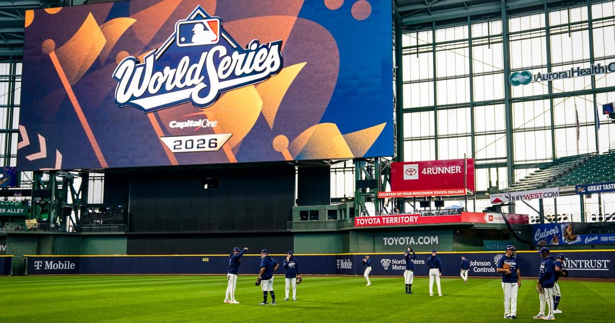 Loạt Trận Chung Kết Thế Giới (World Series) Sắp Khởi Tranh Giữa Hai Đội Kinh Phí Thấp