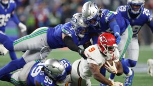 Phòng ngự Seattle Seahawks Hủy Diệt Patrick Mahomes Trong Trận Thắng 20-3 Trước Chiefs